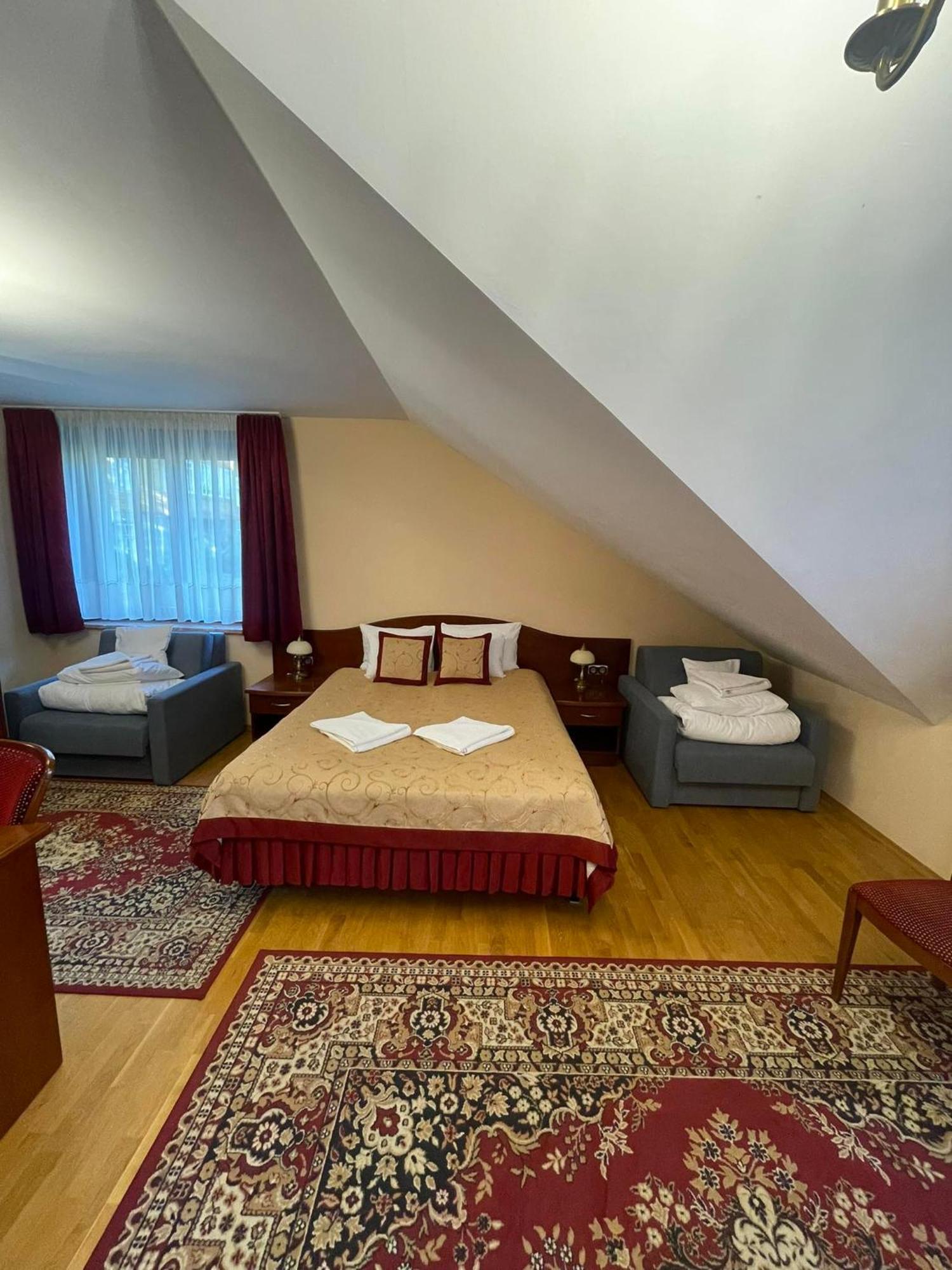Pensjonat Szach Krynica Exterior foto