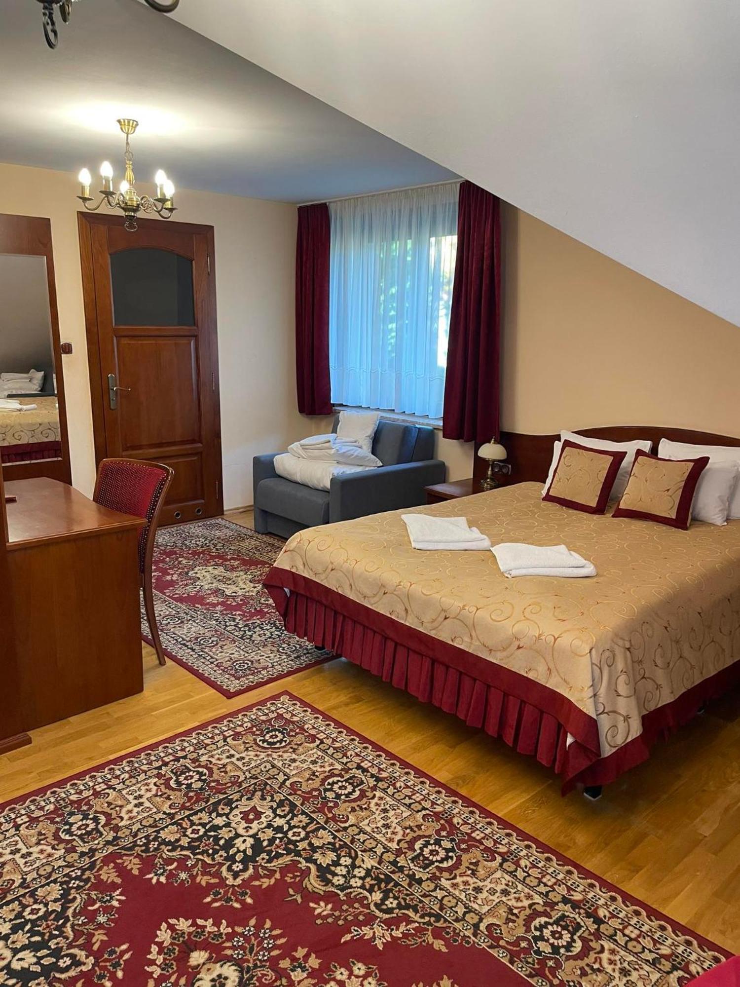 Pensjonat Szach Krynica Exterior foto